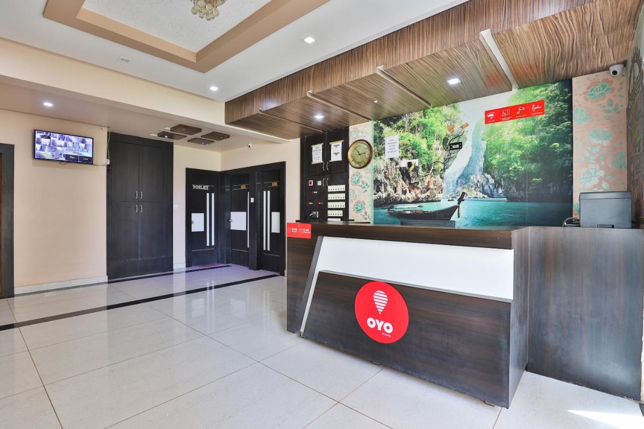 Oyo 18807 Vrajbhoomi Hotel Somnath Exterior photo