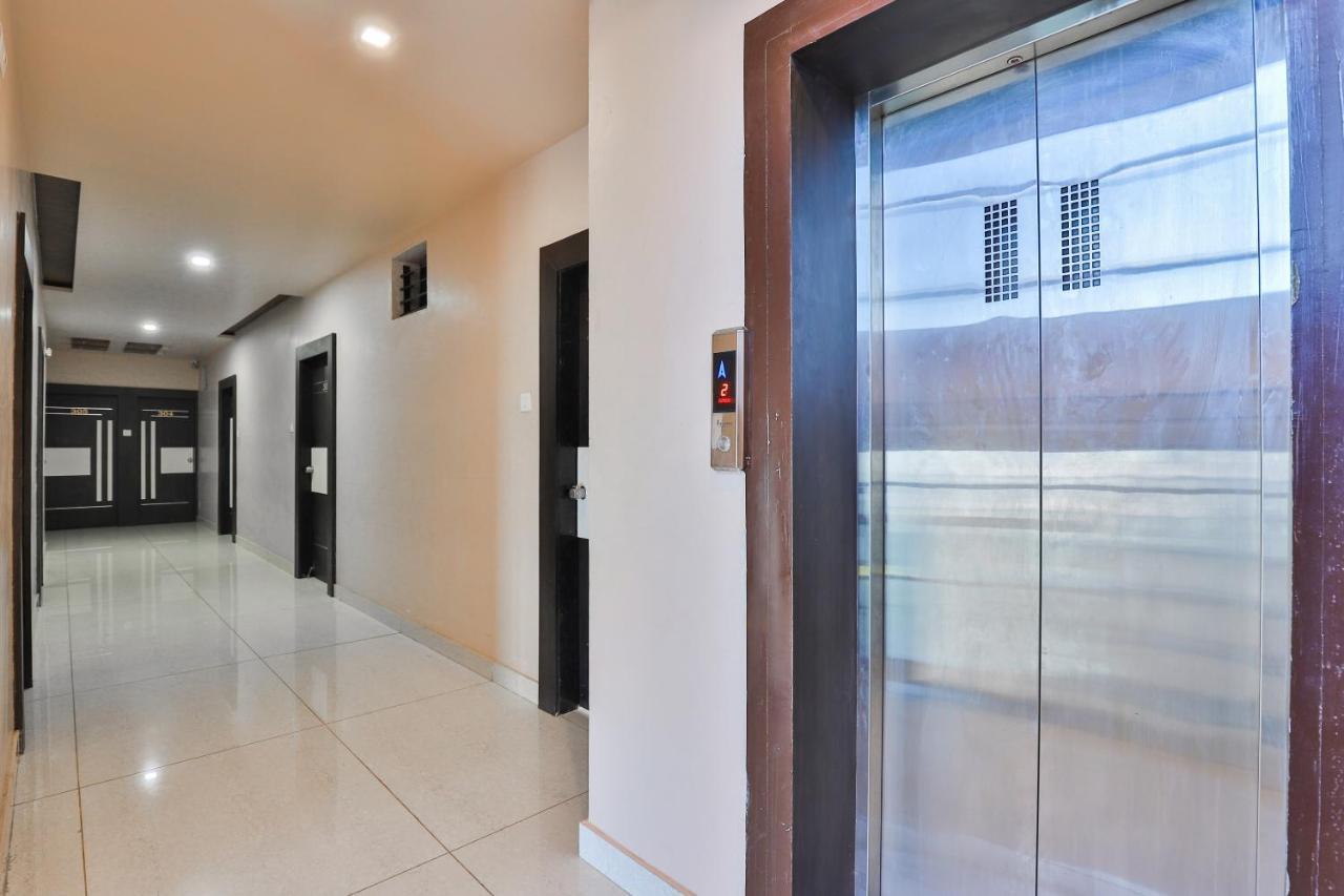 Oyo 18807 Vrajbhoomi Hotel Somnath Exterior photo
